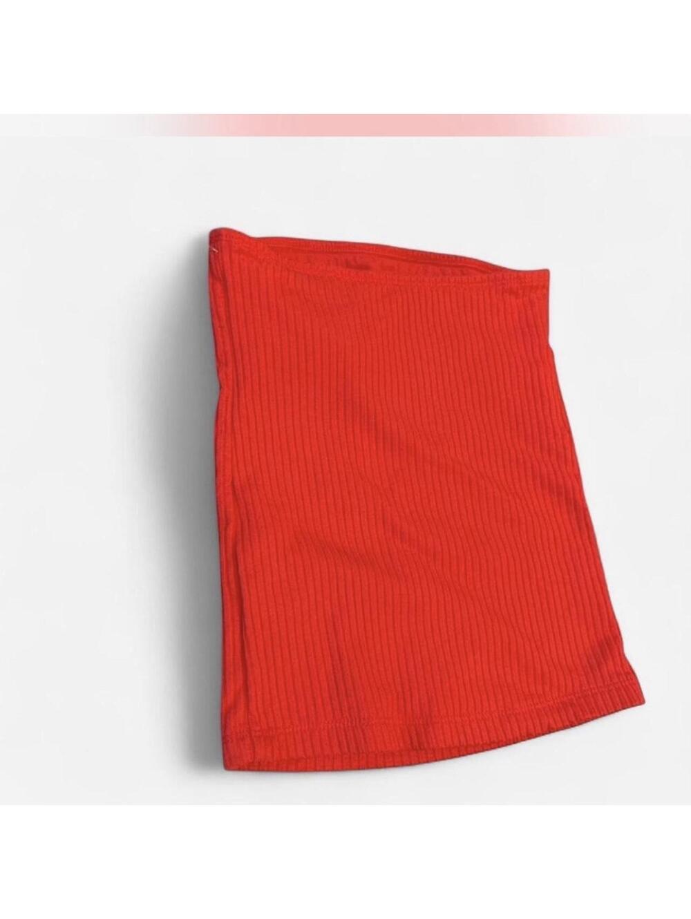 Red ribbed Old Navy tube top!